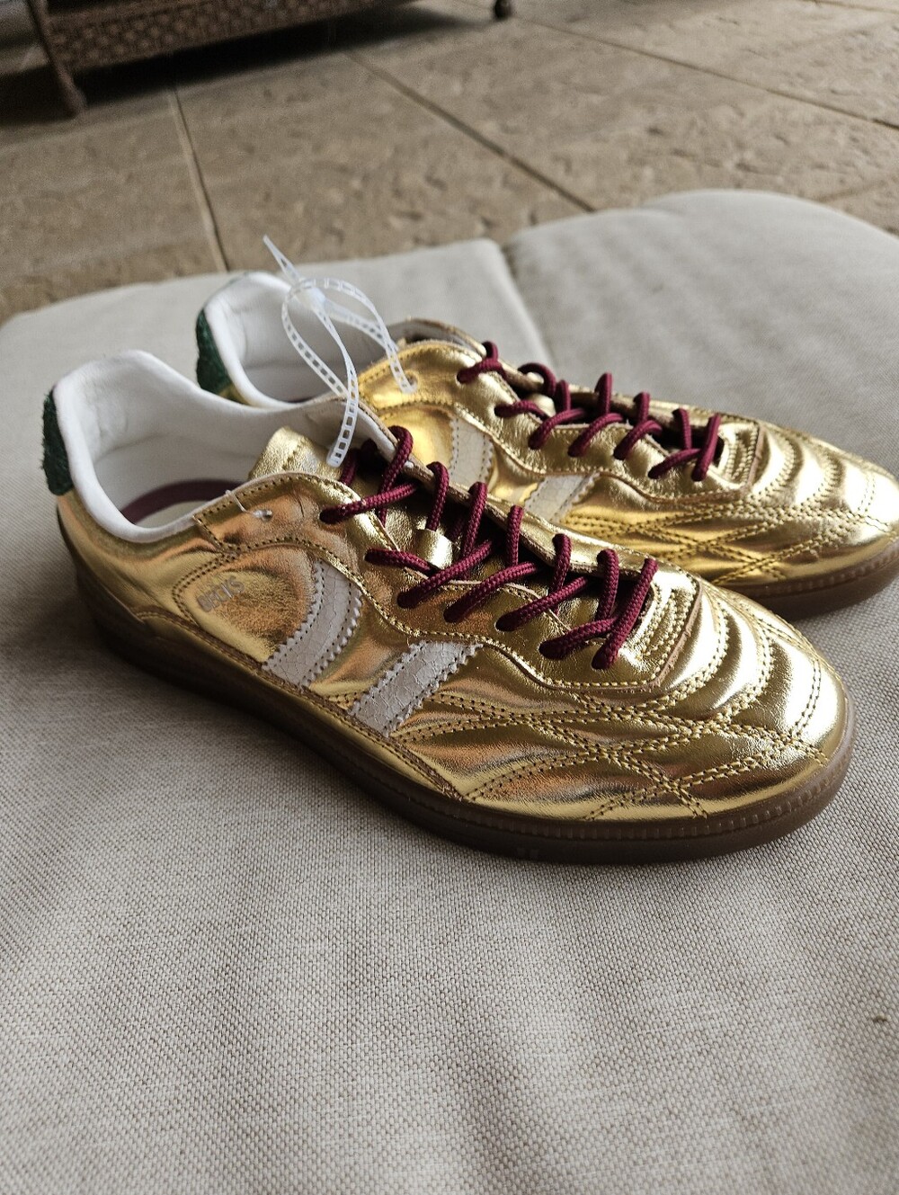 COOLWAY BECK Blazing Gold Sneakers Futsal Inspired Streetwear Woman's 9 EU 40